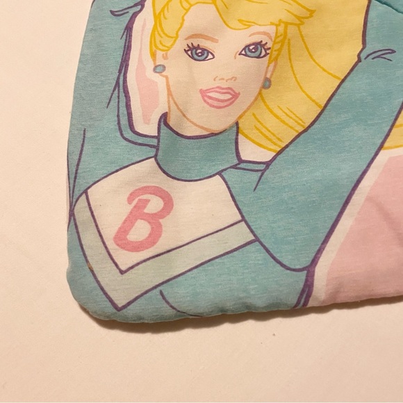 Vintage 1998 Barbie Cheer Leader Reversible Comforter - Picture 6 of 16